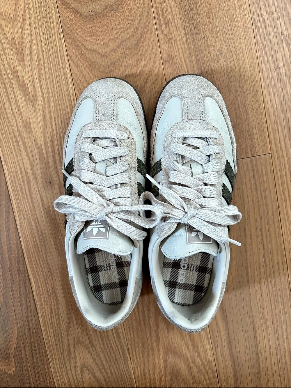 adidas Samba Sneakers